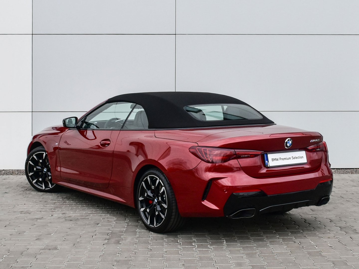 61FP - M440i xDrive Convertible 