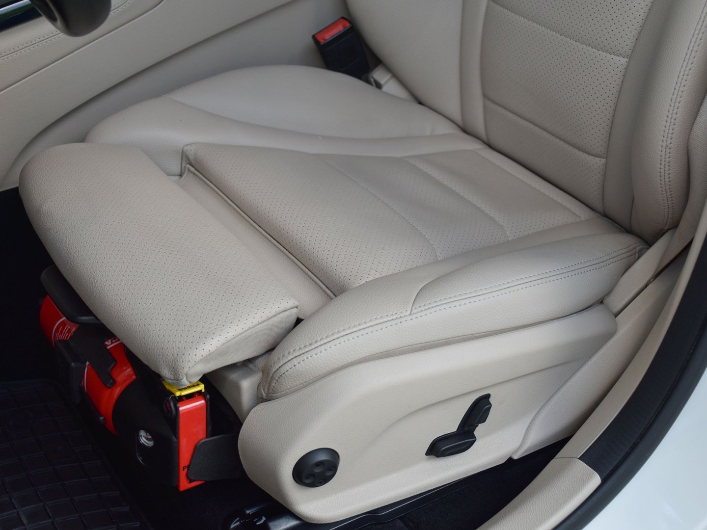 11bl - Mercedes-Benz GLC C