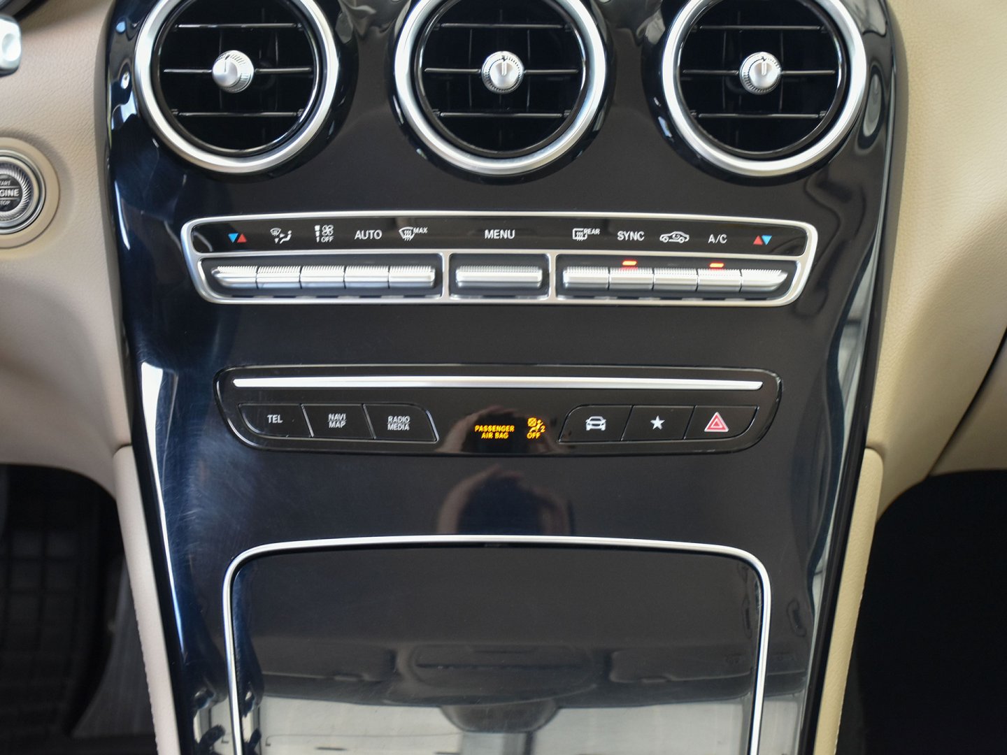 11bl - Mercedes-Benz GLC C
