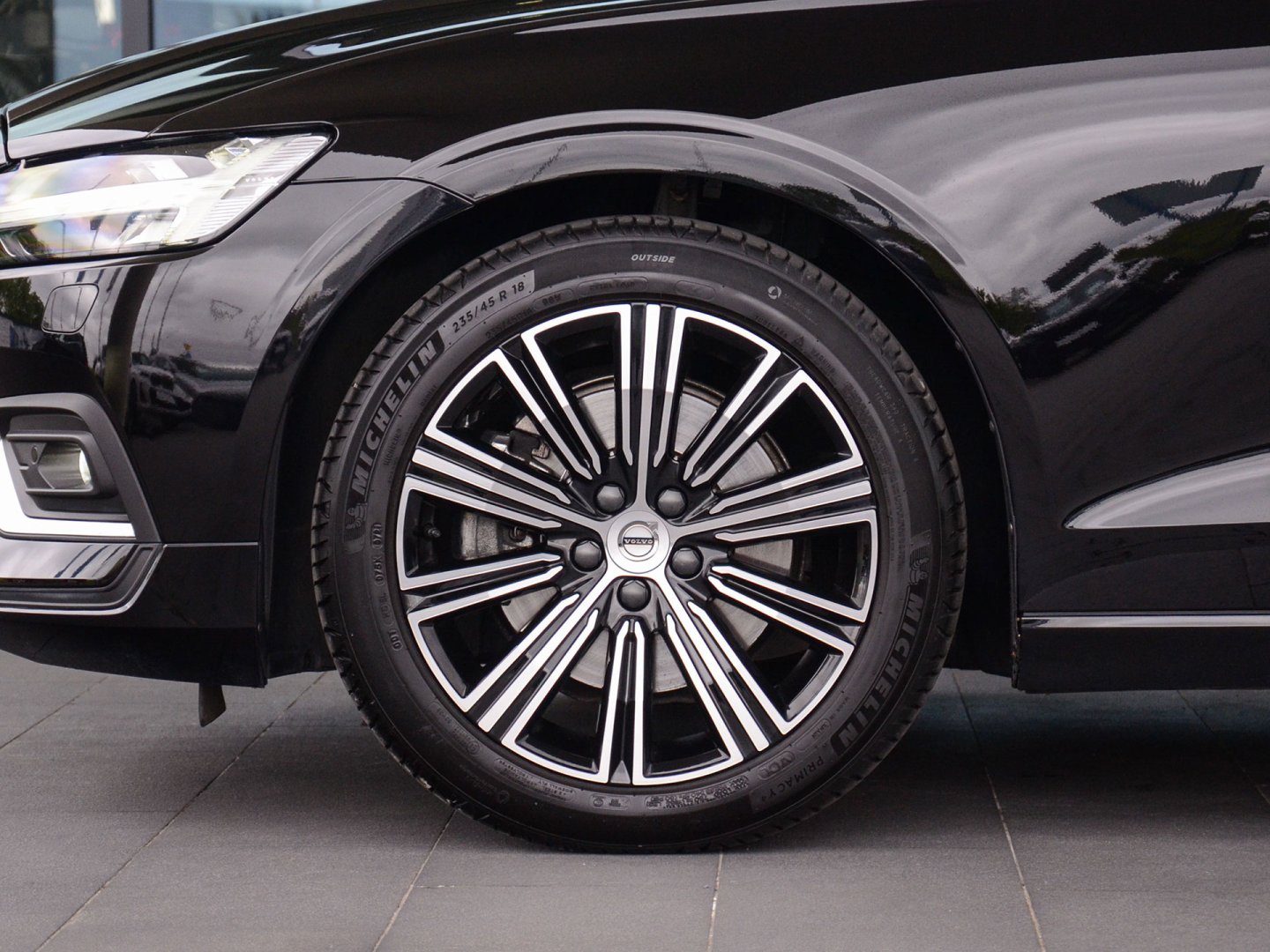 11bl - VOLVO S60