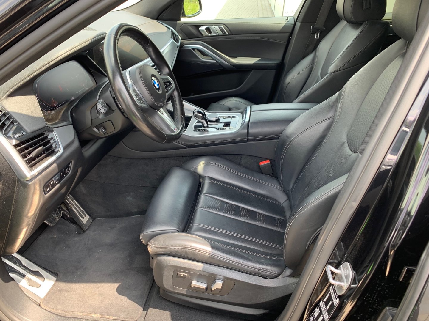 11bl - X6 xDrive30d