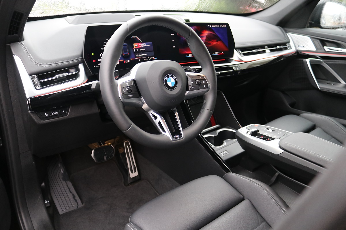 51EG BMW X1 xDrive23d