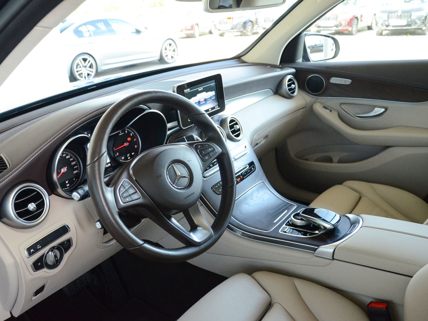 11bl - Mercedes- Benz GLC 250 4Matic