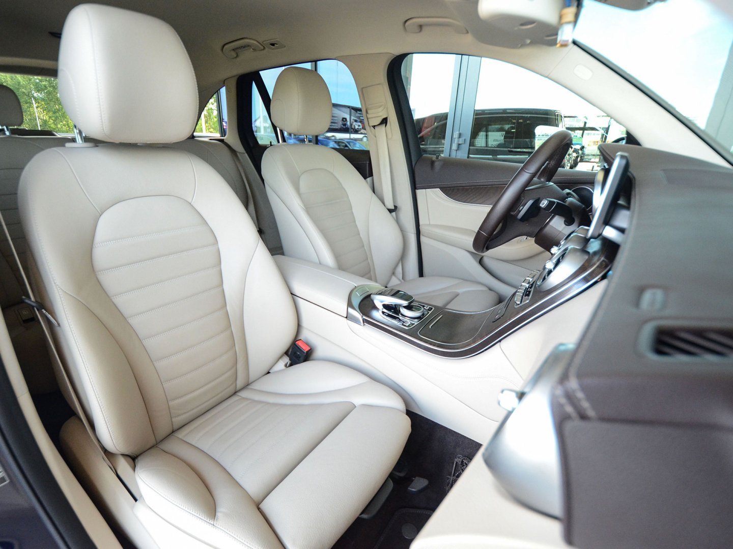 11bl - Mercedes- Benz GLC 250 4Matic
