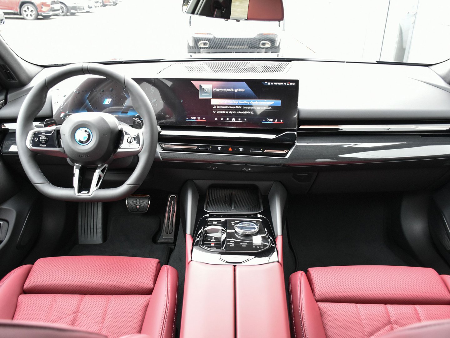 81EF - 530e xDrive Sedan