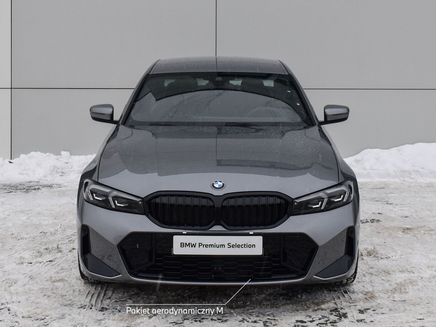 88FF - 330i xDrive Sedan