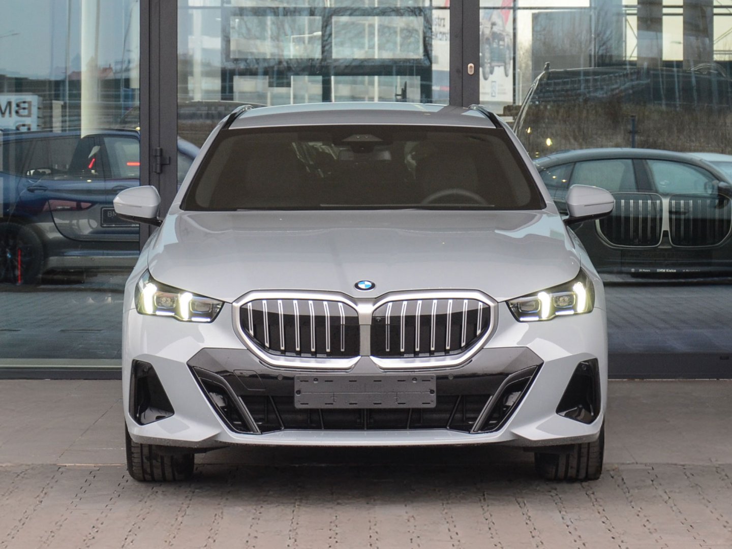 21GW - 520d xDrive Touring