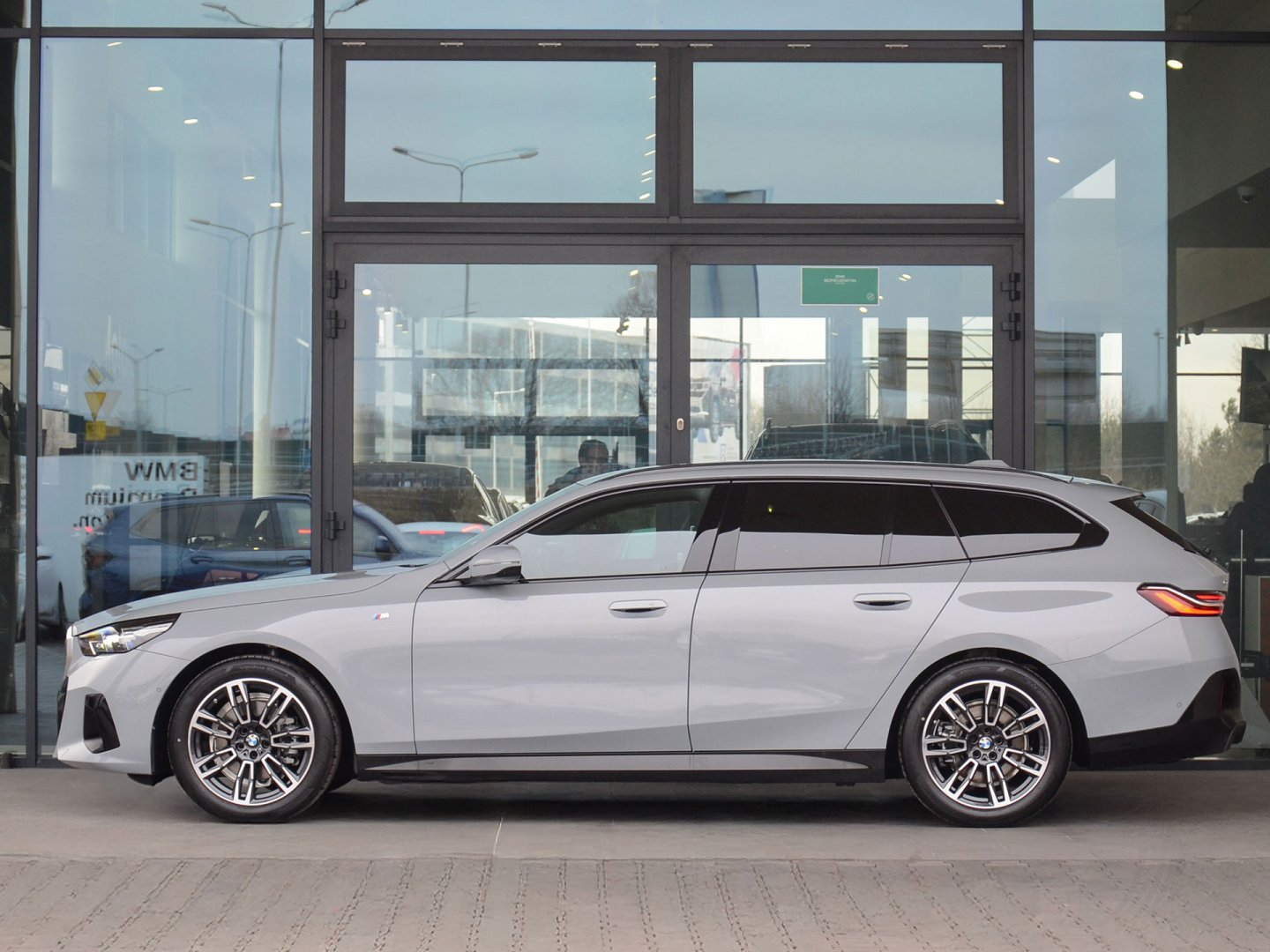 21GW - 520d xDrive Touring
