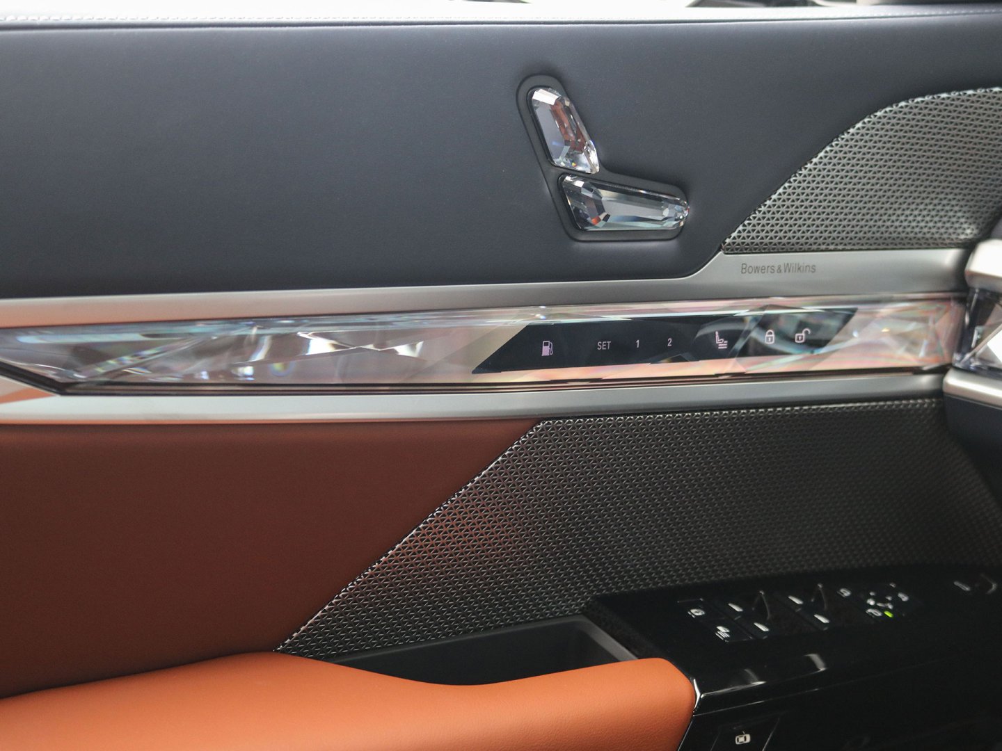 41EH - 750e xDrive Limousine