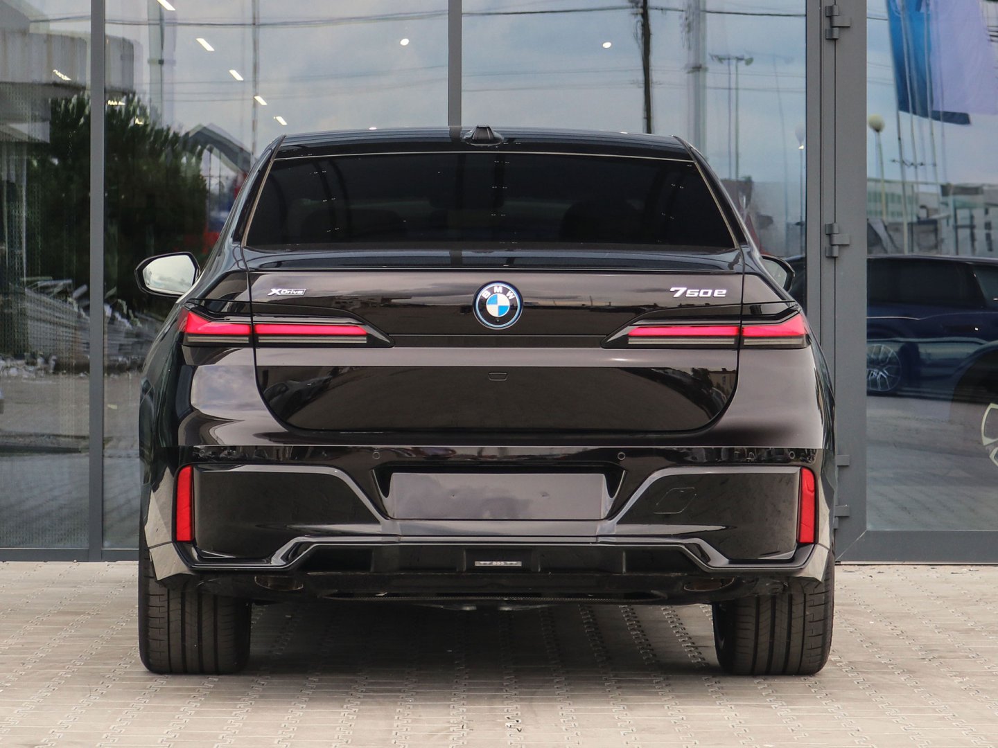 41EH - 750e xDrive Limousine