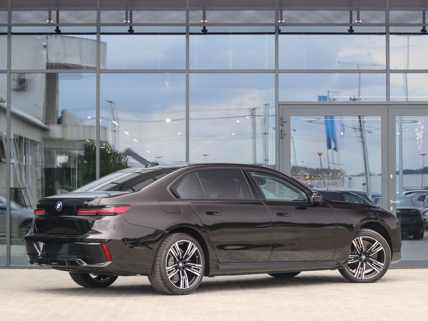 41EH - 750e xDrive Limousine