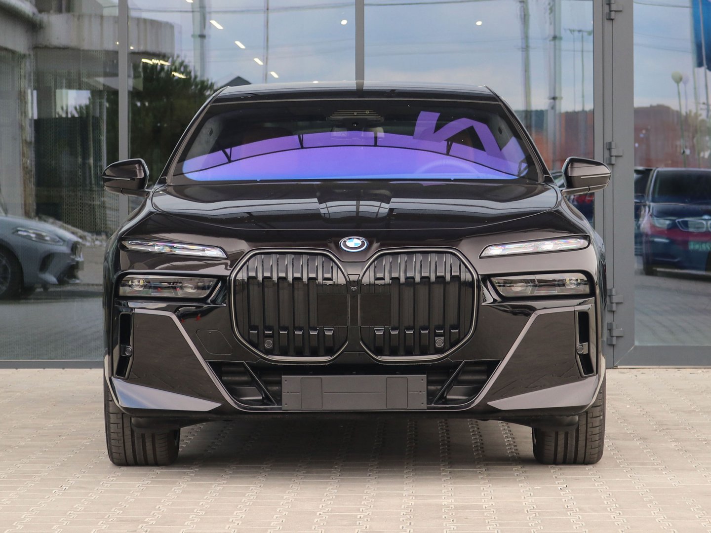 41EH - 750e xDrive Limousine