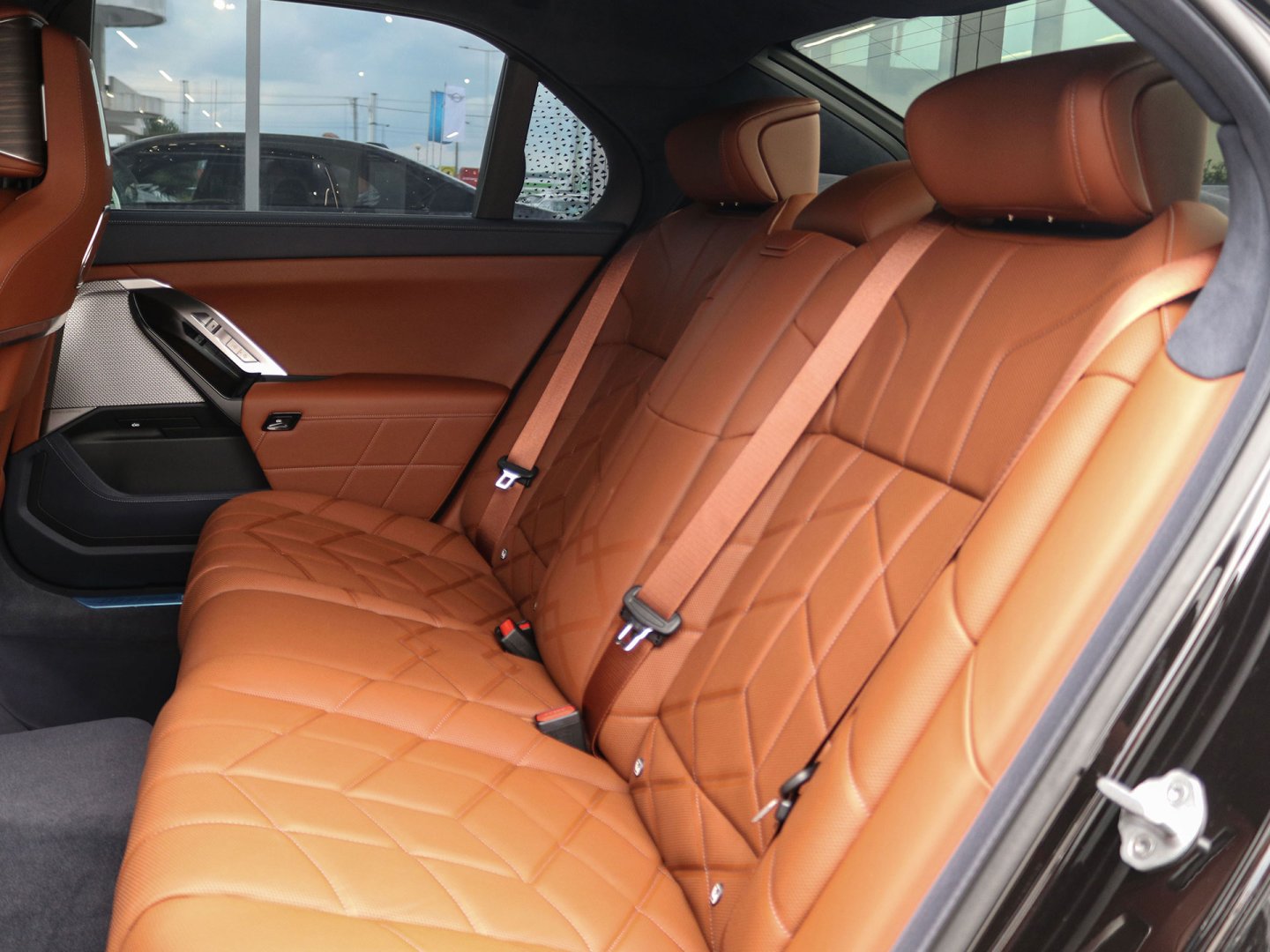 41EH - 750e xDrive Limousine