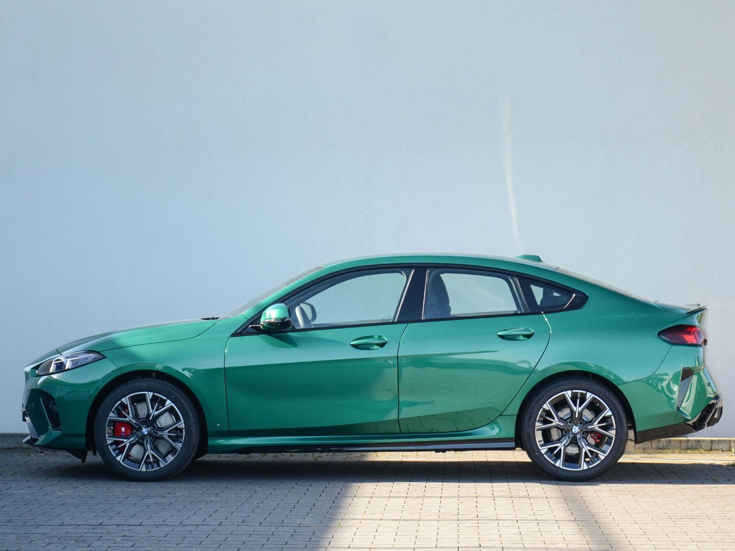 31GH - 220 Gran Coupe