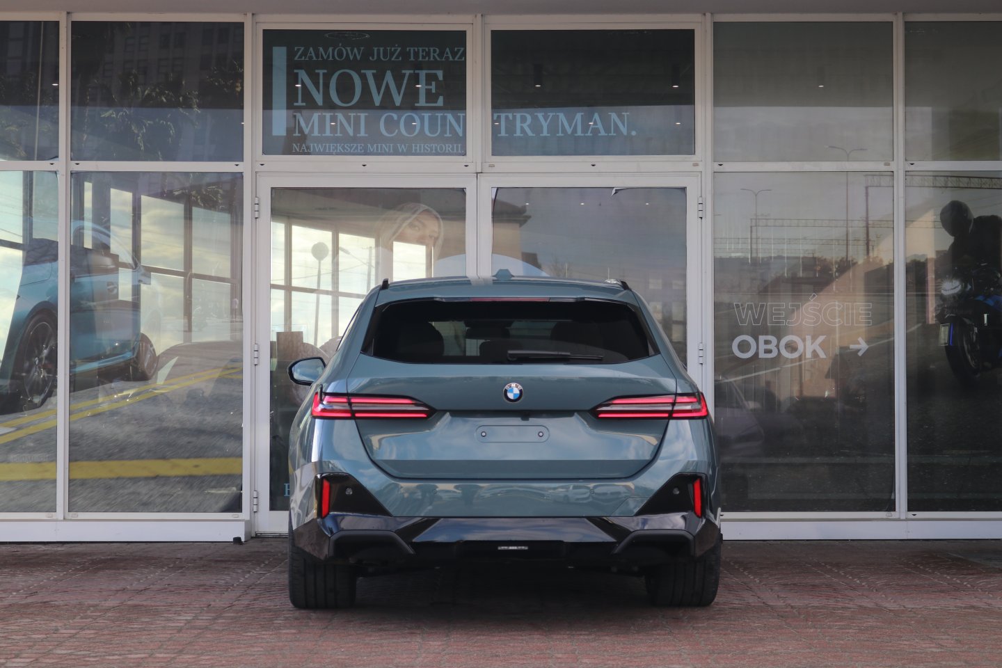 21GW - 520d xDrive Touring