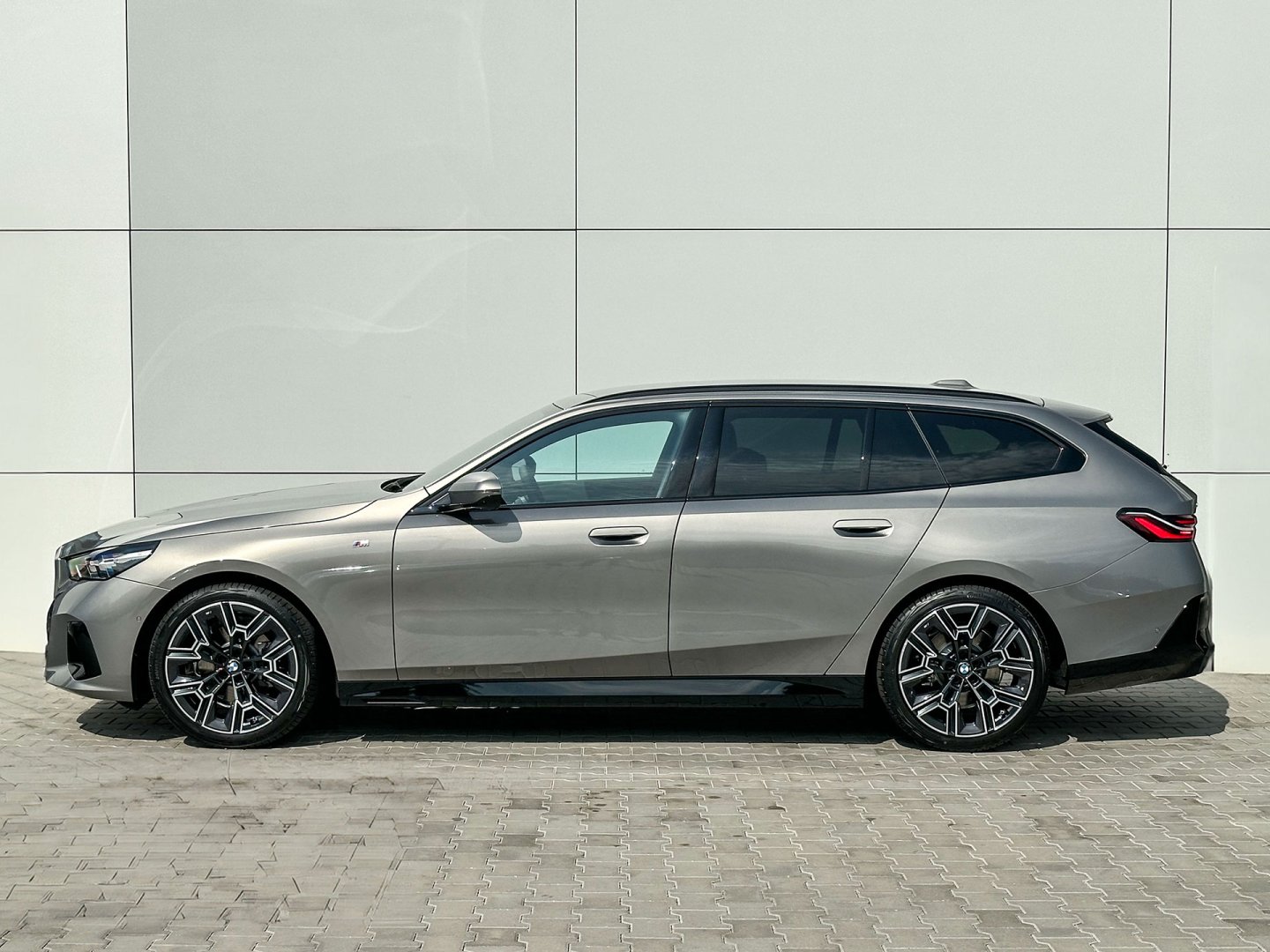 21GW - 520d xDrive Touring