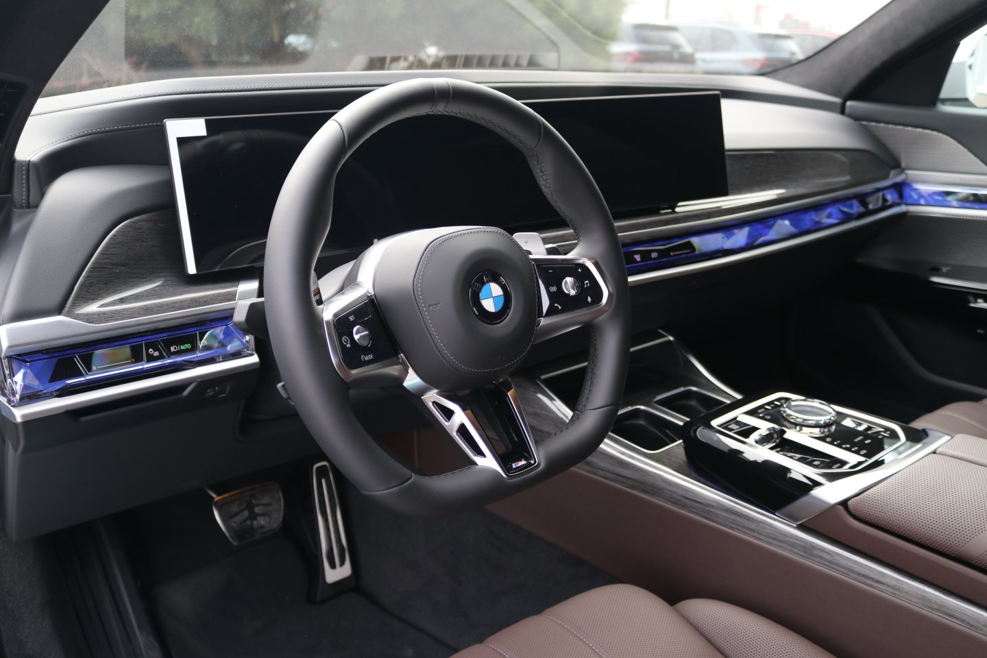 21EJ - 740d xDrive Sedan