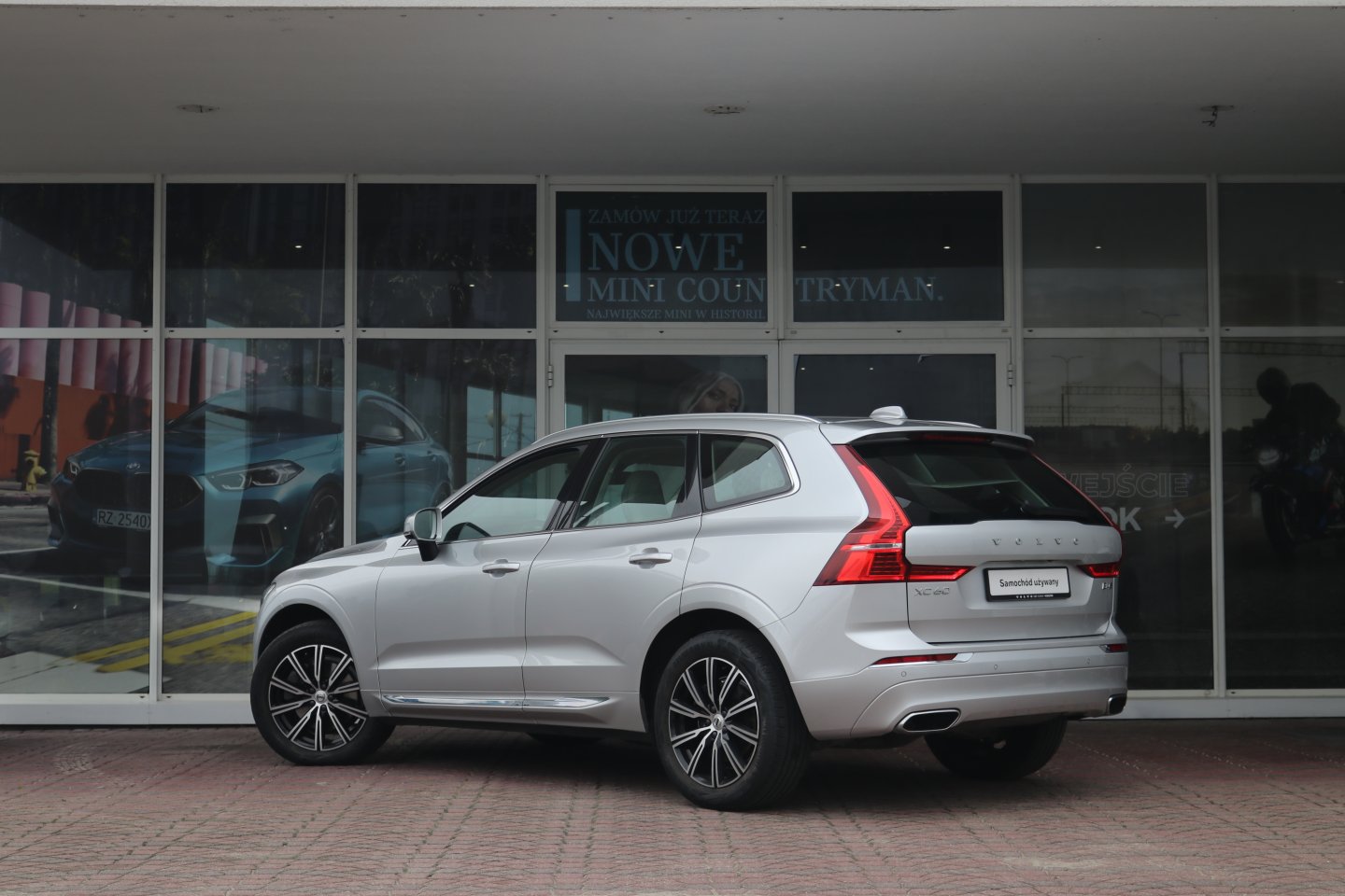 11bl - VOLVO XC60