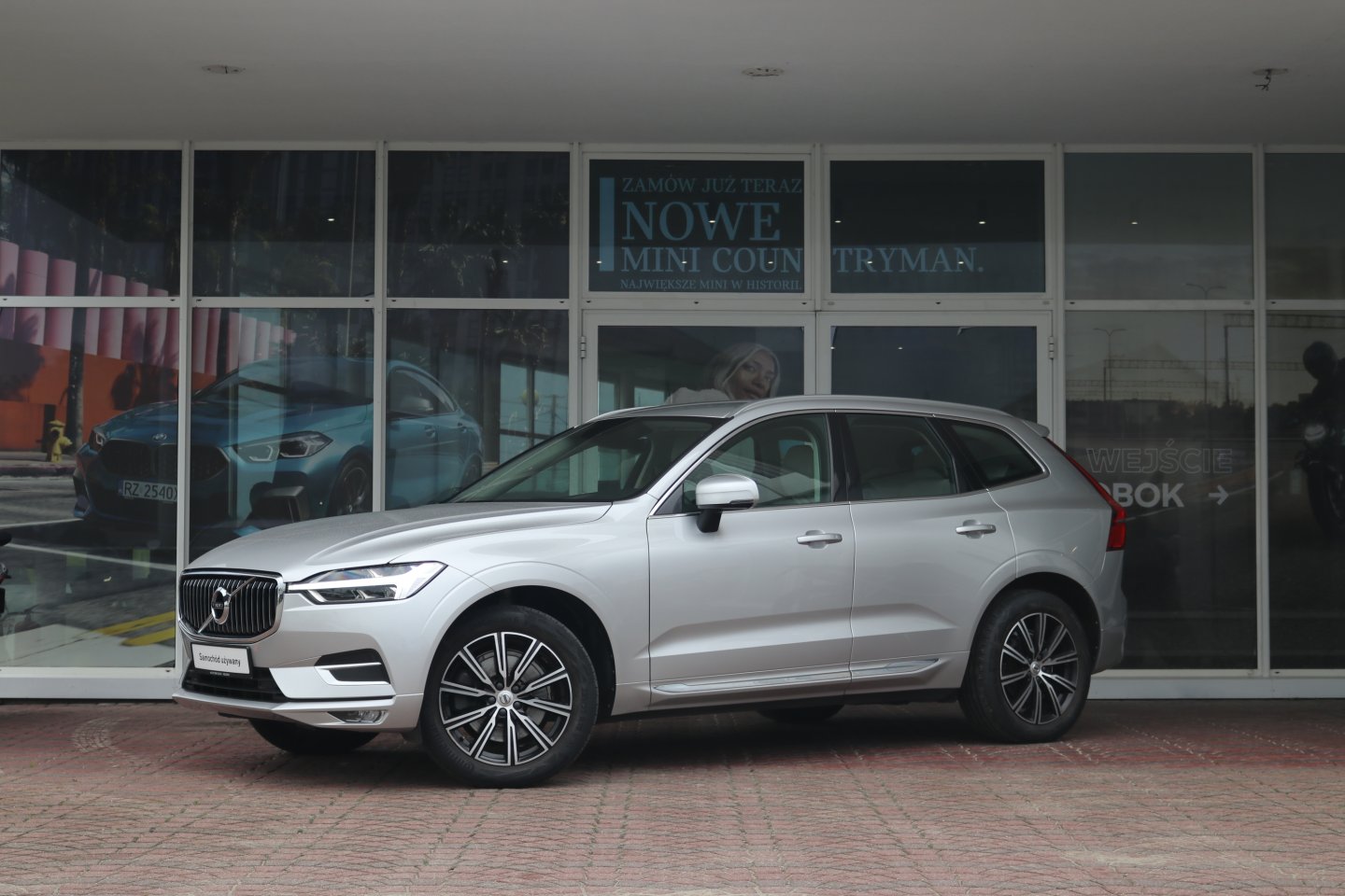 11bl - VOLVO XC60