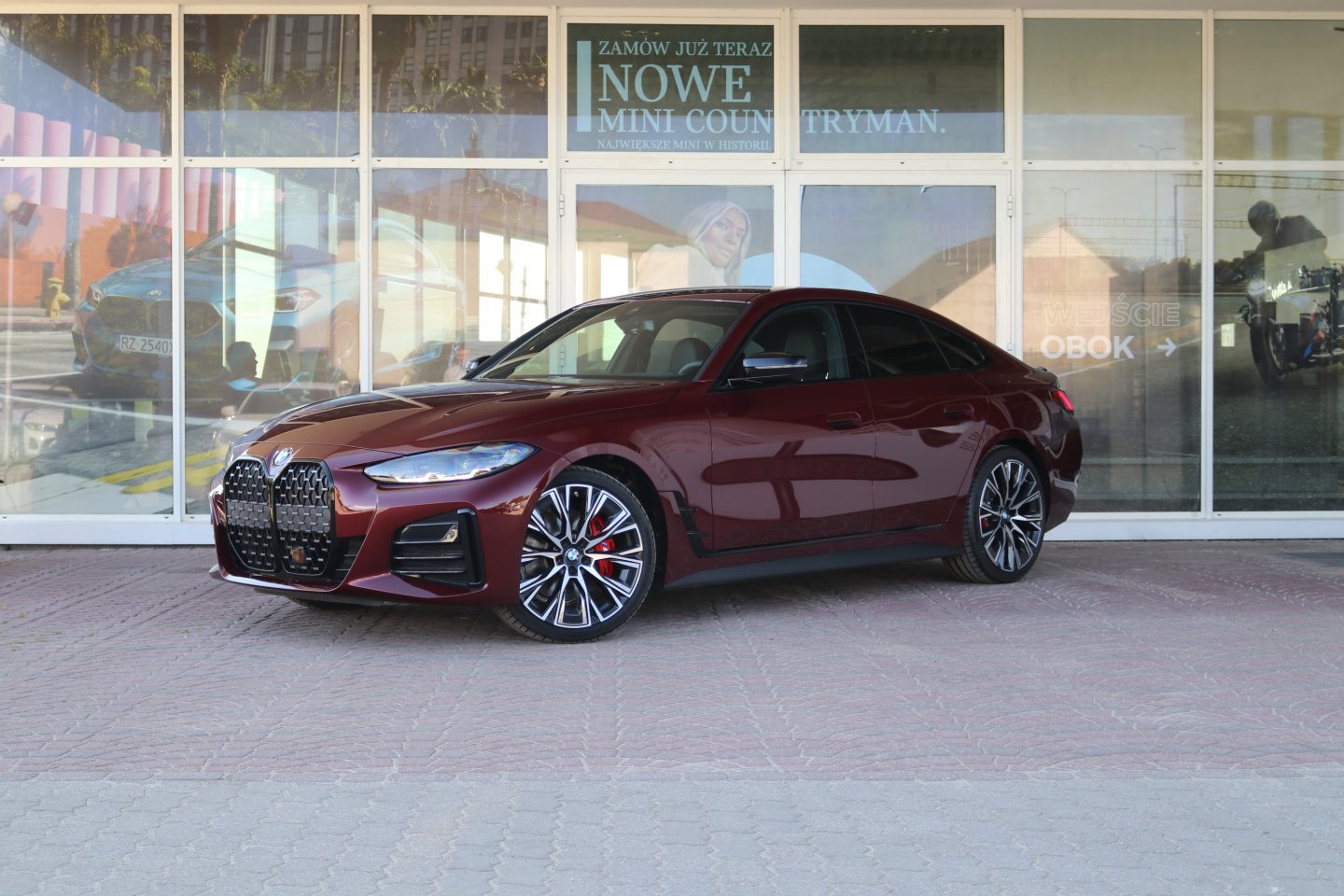 71AV - 430i xDrive Gran Coupe