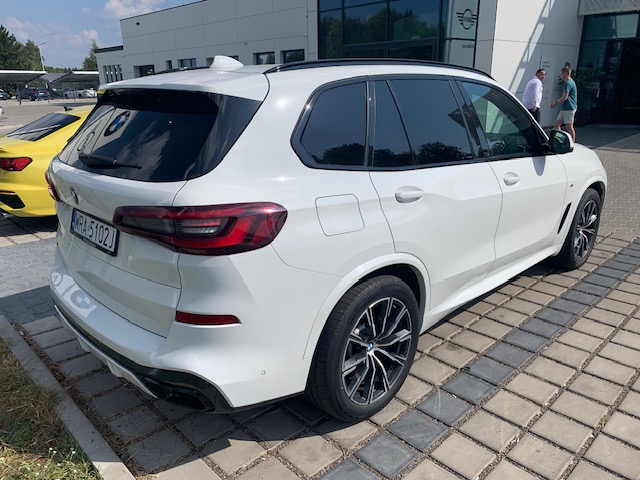 11bl -  X5 xDrive30d