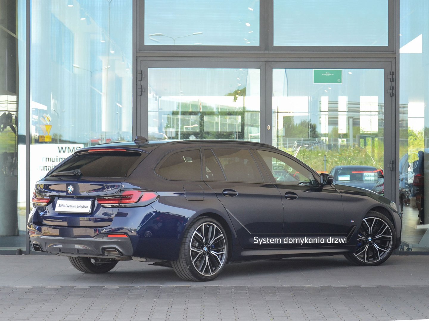 11bl - 530i xDrive Touring