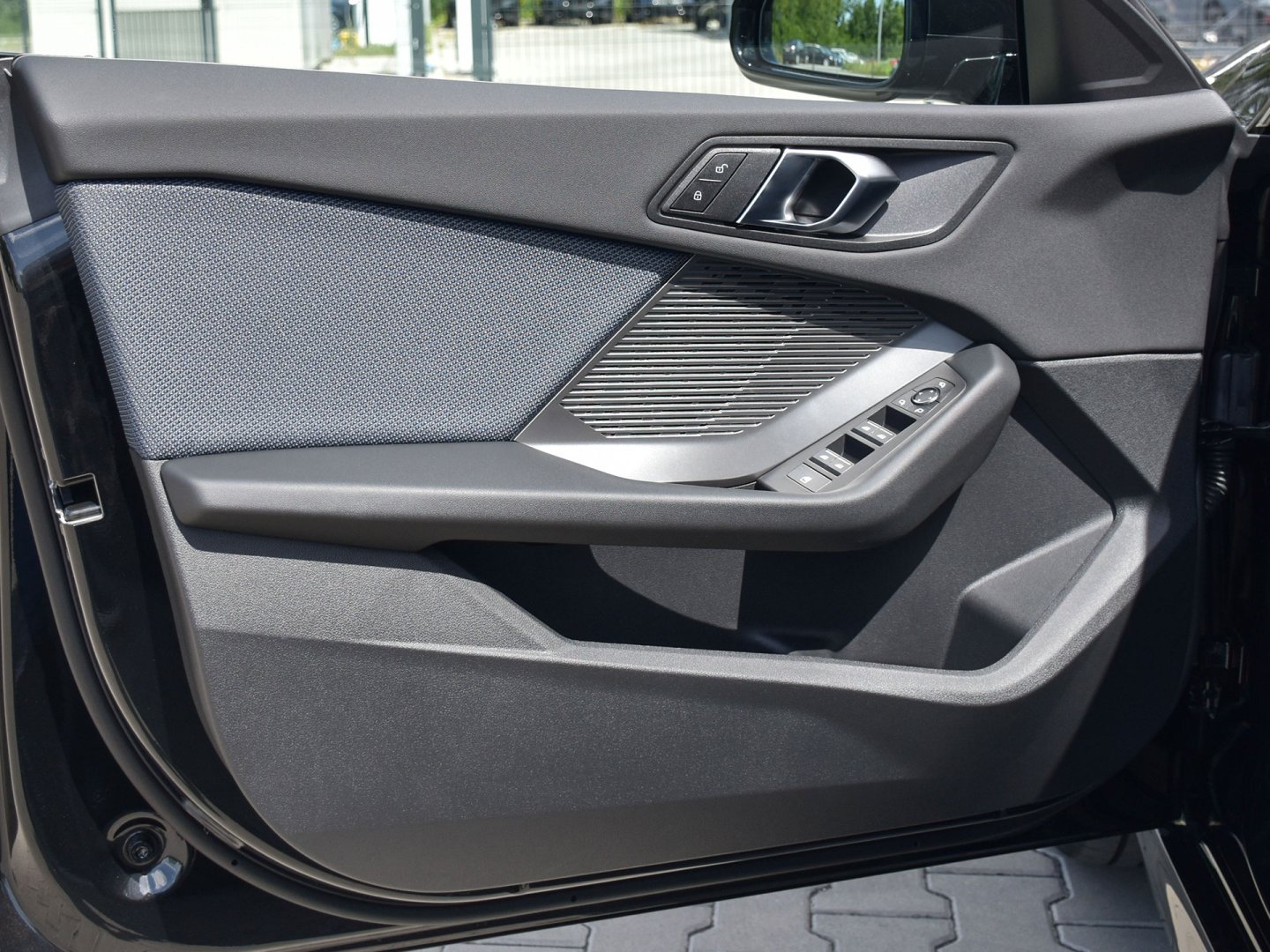 41GG - 216 Gran Coupe	
