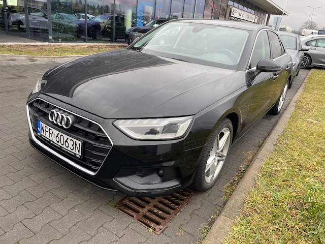 11bl - Audi A4 35 TFSI S-tronic Limousine