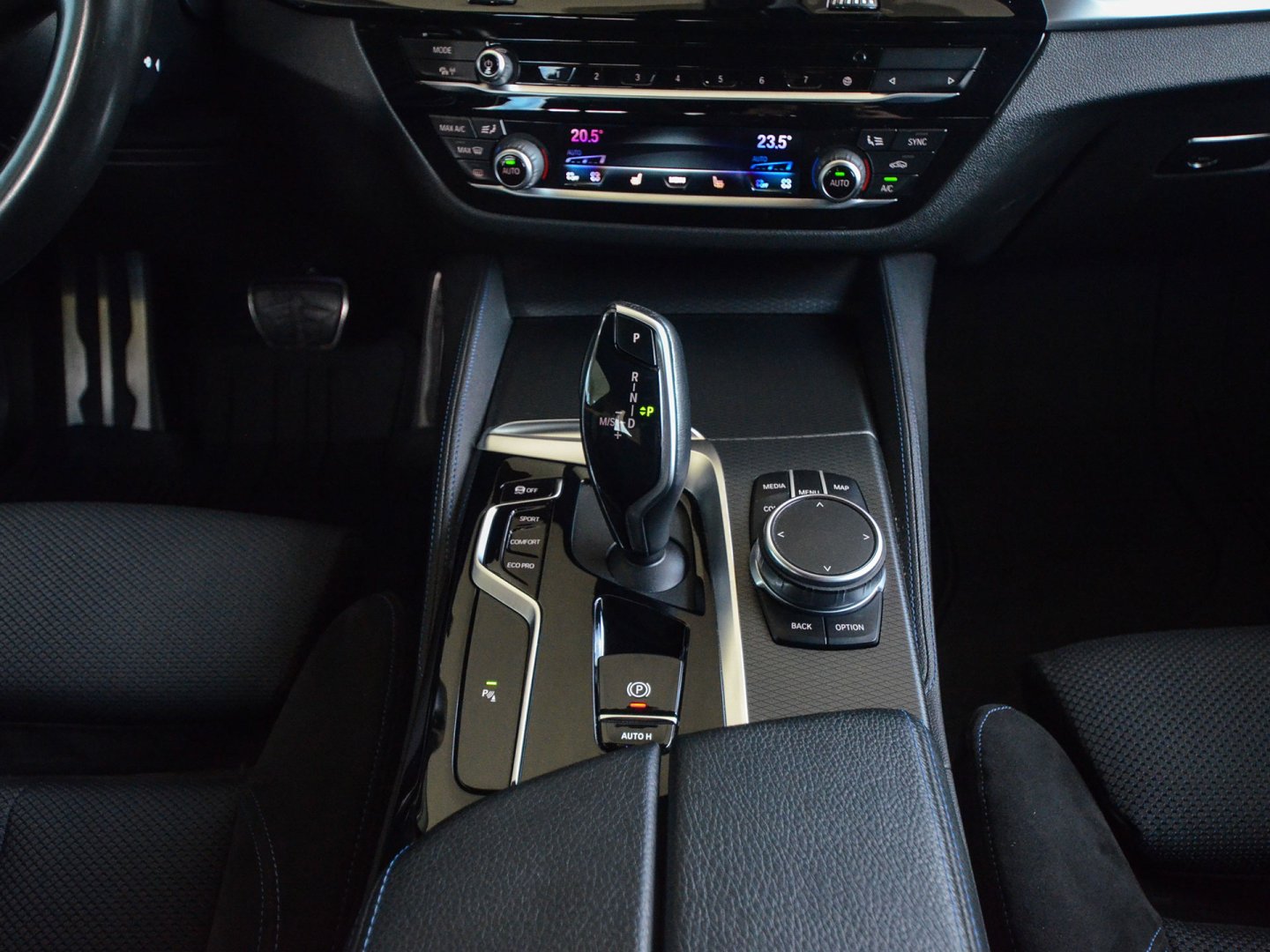 11bl - 520d xDrive