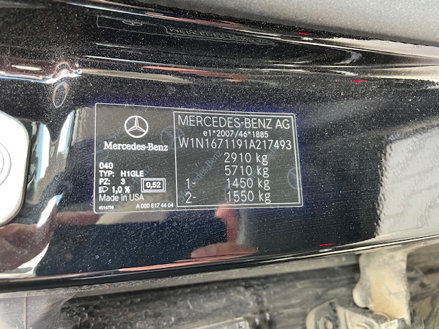 71CY - Mercedes-Benz GLE 300d 4MATIC