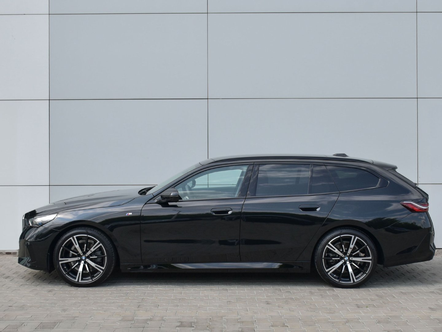 21GW - 520d xDrive Touring