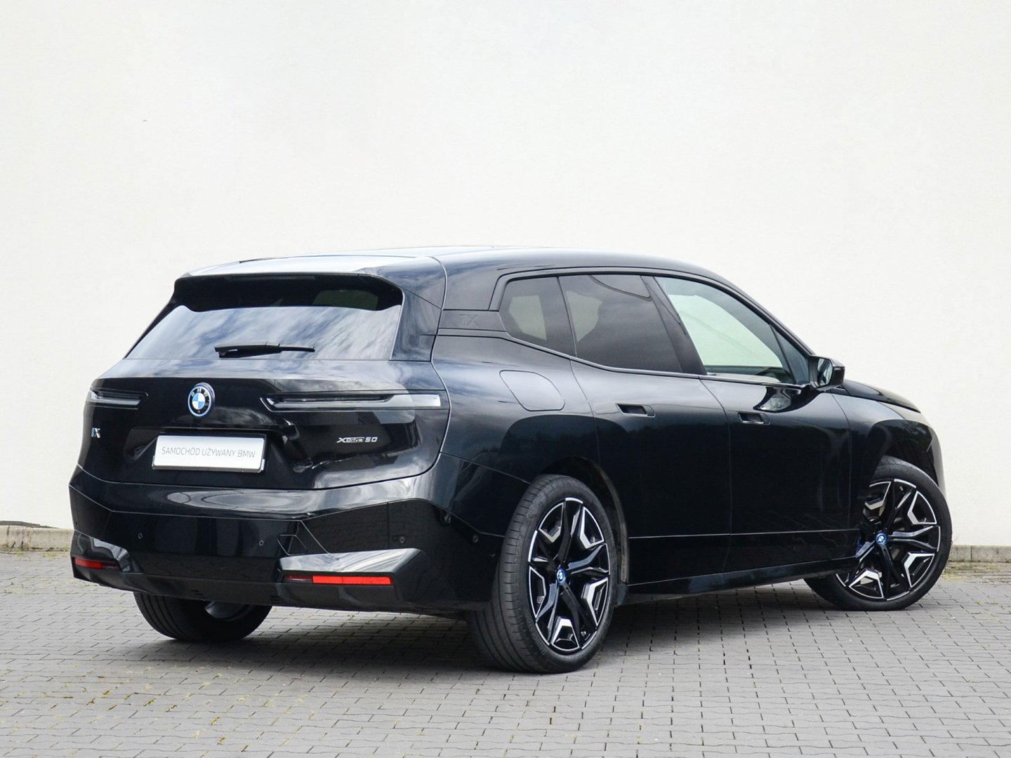  21CF - iX xDrive50